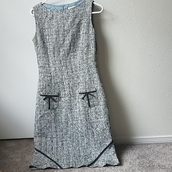 David Meister Dresses & Skirts - Dress David Meister Dresses & Skirts - Dress